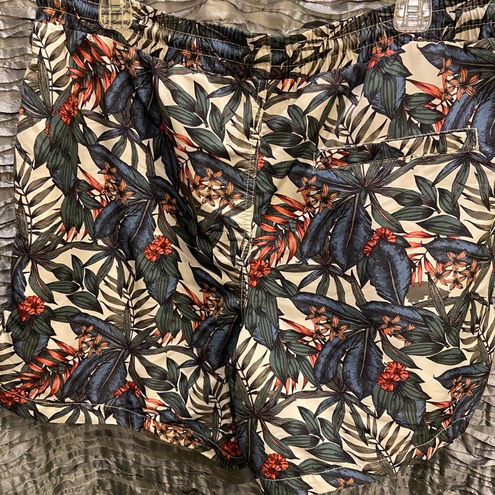 Set Of (2) Men’s Swimming Trunks Design  Sunflower Print & Tropical Large - Picture 4 of 9